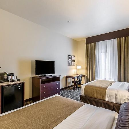 Cobblestone Hotel & Suites - צ'יפווה פולס מראה חיצוני תמונה