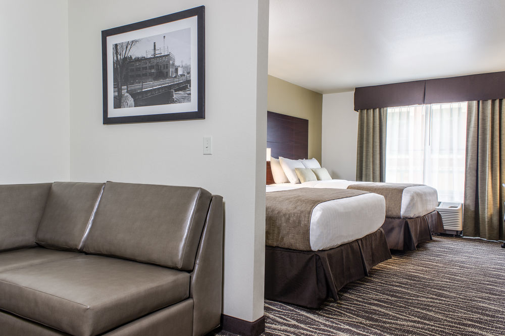 Cobblestone Hotel & Suites - צ'יפווה פולס מראה חיצוני תמונה